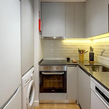 Glasgow Industrial 2br דירה קפריקה