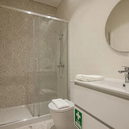 דירה Glasgow Industrial 2br *