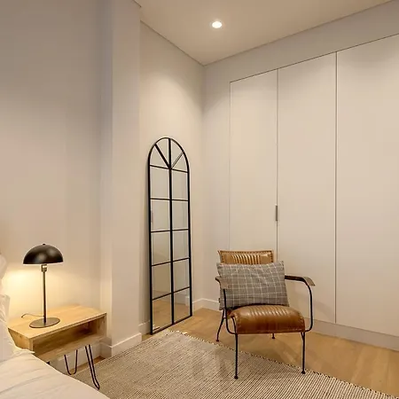 Glasgow Industrial 2br