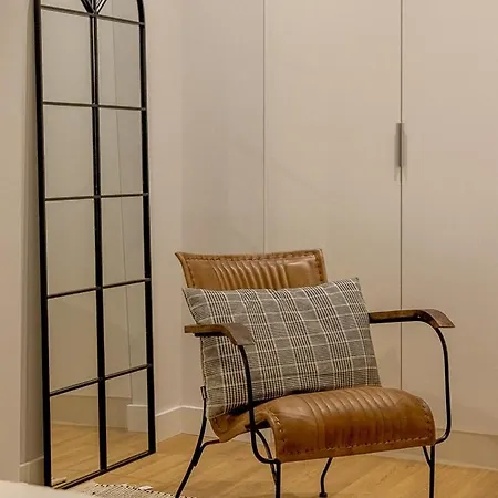 Glasgow Industrial 2br דירה קפריקה